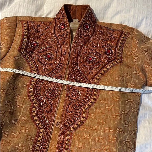 Embroidered jacket - Picture 3 of 6